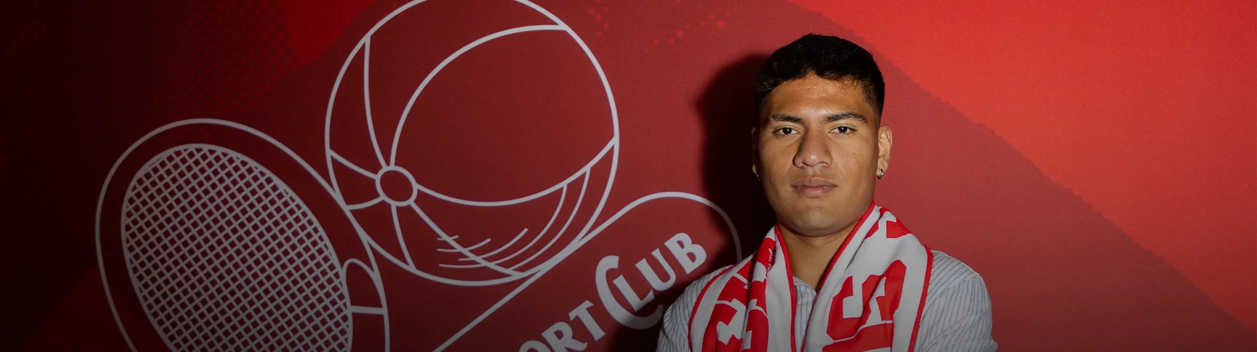 Leonardo Diaz para o eixo defensivo